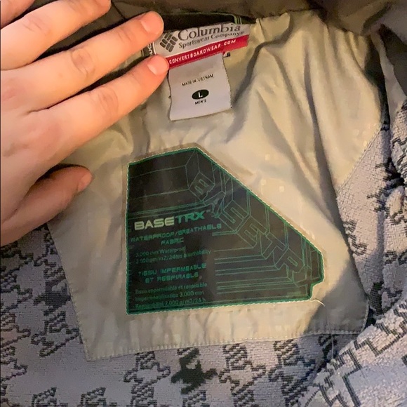 Men’s Columbia Snowboarding Coat - Picture 4 of 4